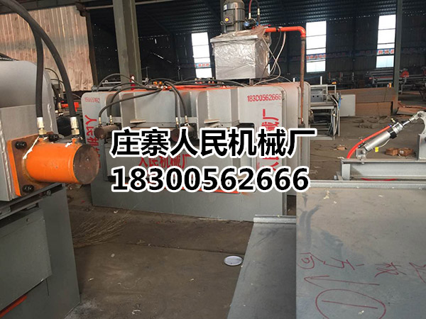 为什么选择全自动平板机